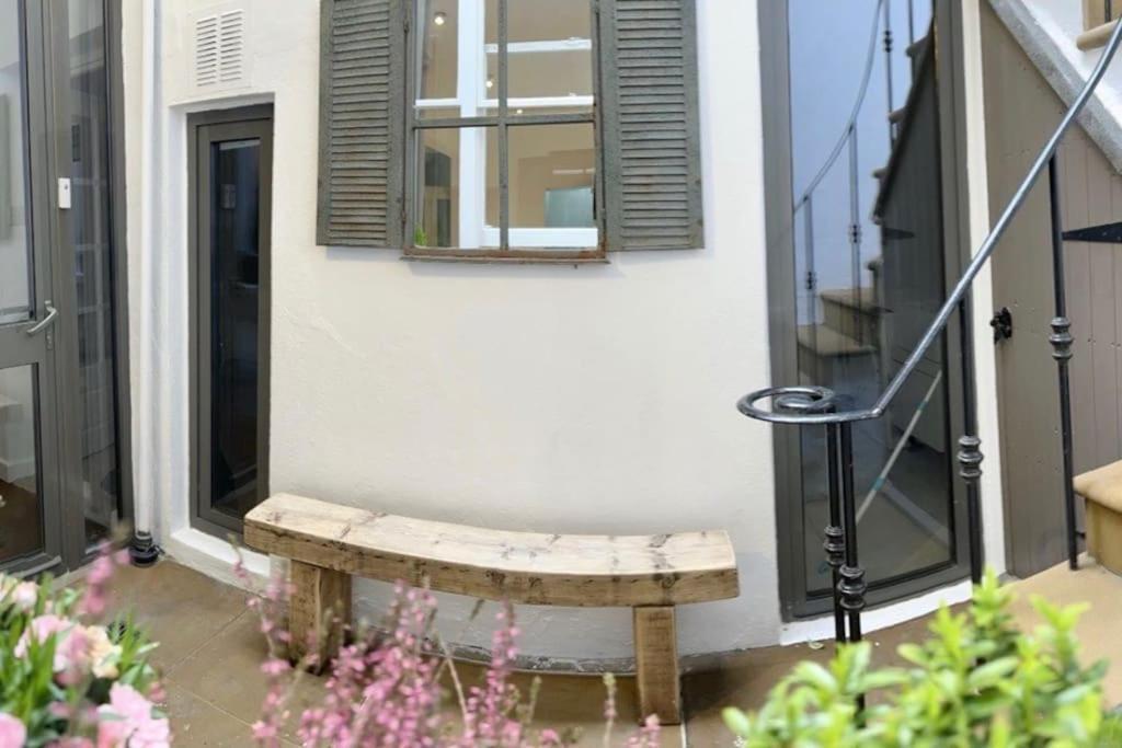 Stunning 4 Bed Flat Near Notting Hill And Hyde Park Apartment London